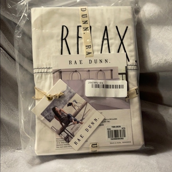 Rae Dunn Set of 2 Cotton Percale “Relax” P-Cases - Picture 1 of 3